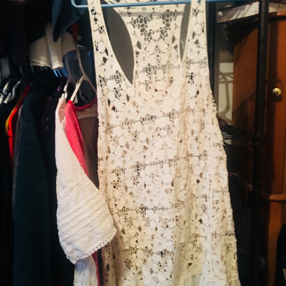 Clothes - Picture 8 of 8